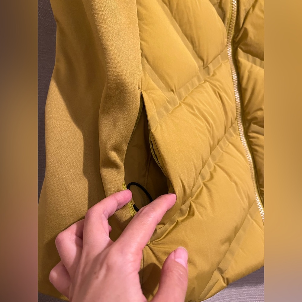 Athleta Inlet Mustard Yellow Vest - Picture 10 of 10